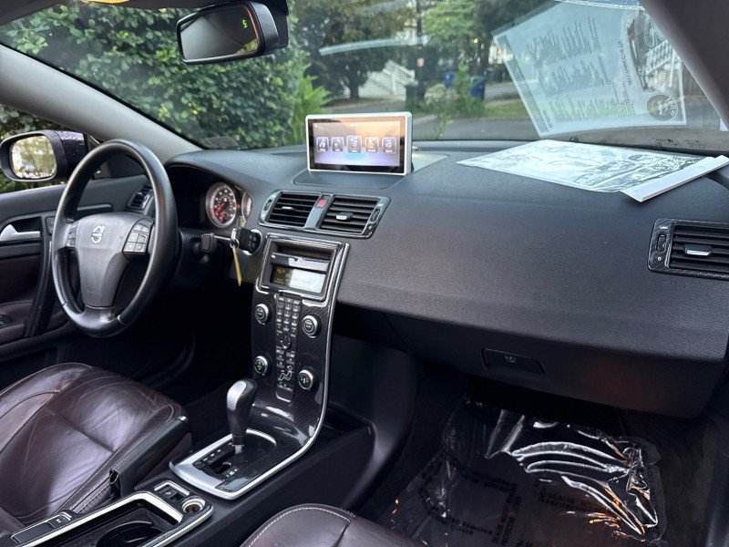 Used 2011 Volvo C70 T5 w/ Convenience Pkg FWD image 29