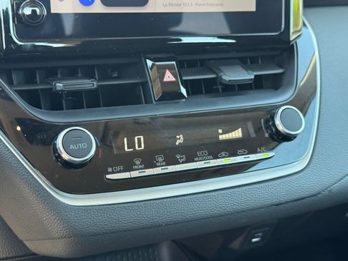 Used 2025 Toyota Corolla LE FWD image 20