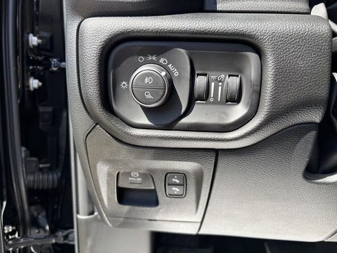 New 2026 RAM 1500 Big Horn AWD/4WD image 15