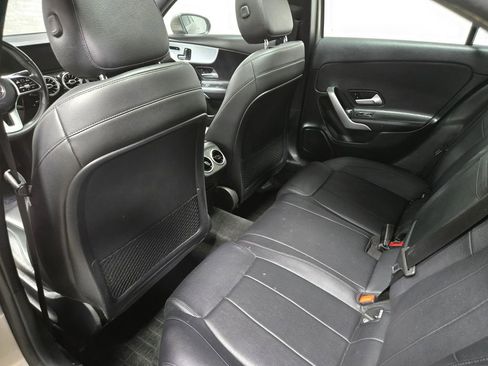 Used 2019 Mercedes-Benz A 220 4MATIC image 35
