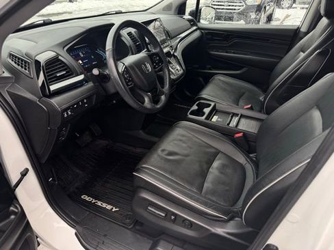 Used 2023 Honda Odyssey Elite image 19