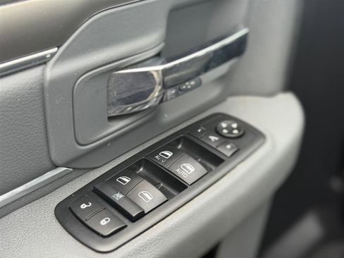 Used 2015 RAM 1500 Outdoorsman AWD/4WD image 32