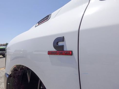 New 2025 RAM 2500 Tradesman image 37