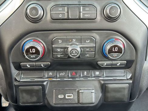 Used 2021 Chevrolet Silverado 1500 LT RWD image 18