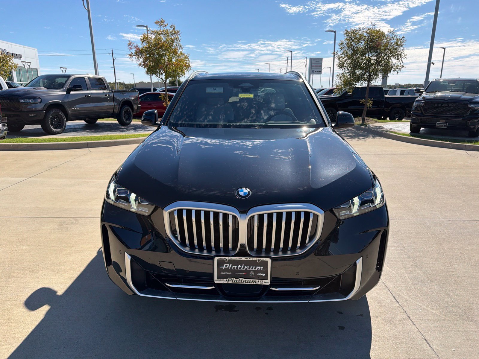 Used 2025 BMW X5 sDrive40i w/ Premium Package RWD image 8