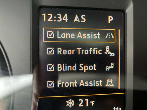 Used 2022 Volkswagen Passat 2.0T SE image 14