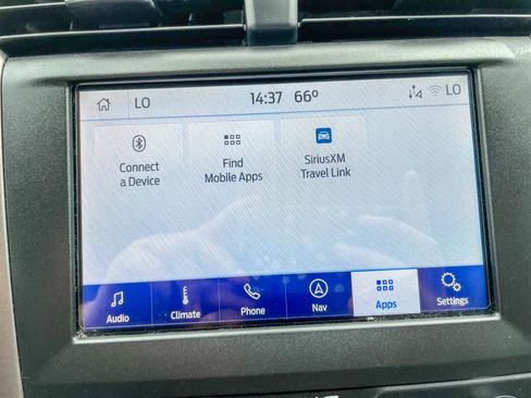 Used 2020 Ford Fusion SE FWD image 20