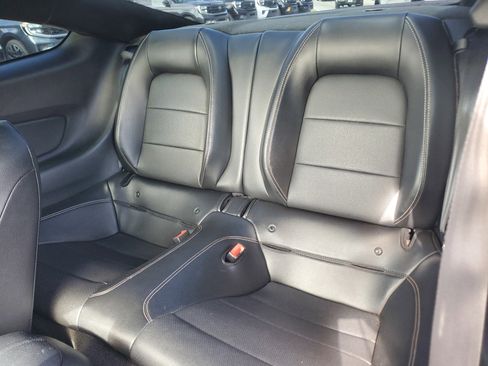 Used 2020 Ford Mustang Premium image 15