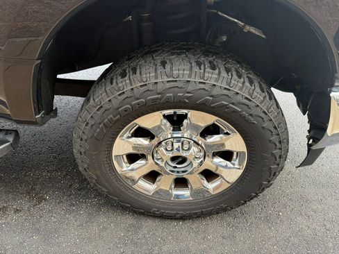 Used 2019 Ford F350 Lariat w/ Lariat Ultimate Package image 10