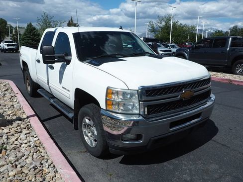 Used 2014 Chevrolet Silverado 2500 LT AWD/4WD image 2