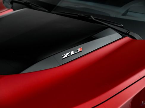 Used 2023 Chevrolet Camaro ZL1 image 29