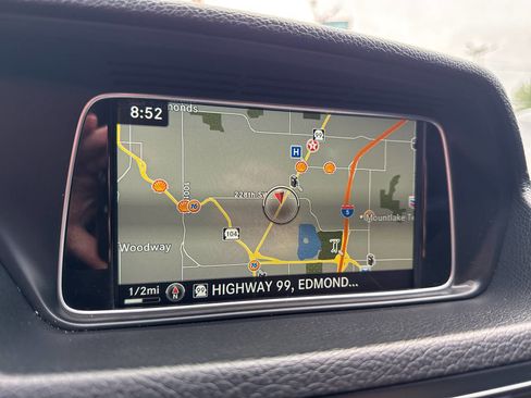 Used 2016 Mercedes-Benz E 550 Cabriolet image 28