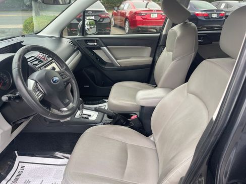 Used 2015 Subaru Forester 2.5i Limited AWD/4WD image 14