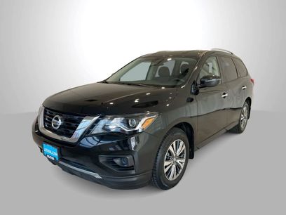 Used 2020 Nissan Pathfinder S