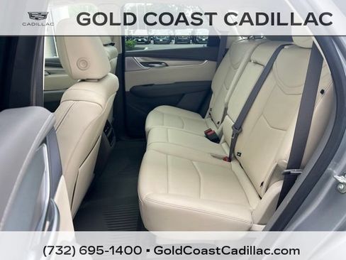 Certified 2024 Cadillac XT5 Premium Luxury w/ LPO, Floor Liner Package AWD/4WD image 15