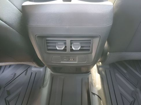 New 2026 GMC Canyon Elevation w/ Convenience Package image 29