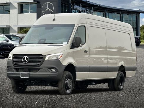 New 2026 Mercedes-Benz Sprinter 3500 image 8