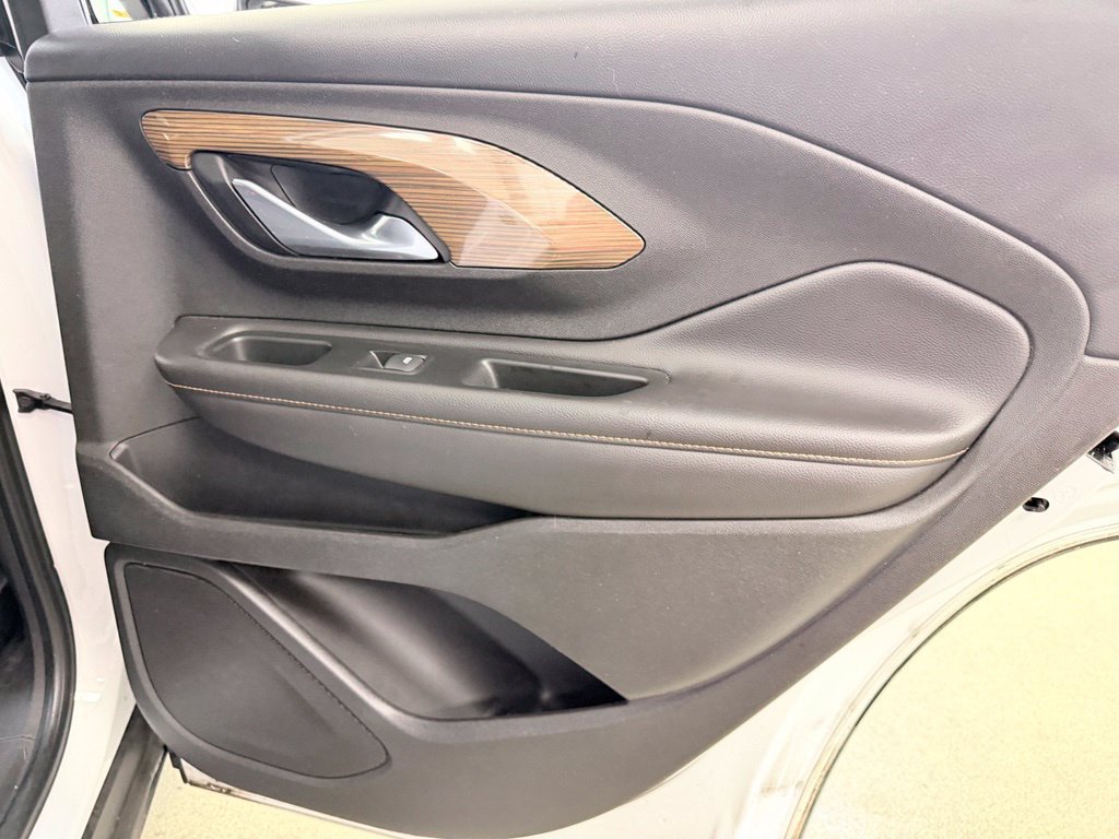Used 2019 GMC Terrain SLE w/ Driver Convenience Package FWD image 30