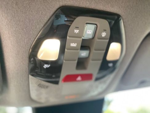 Used 2024 Kia EV9 Wind AWD/4WD image 18