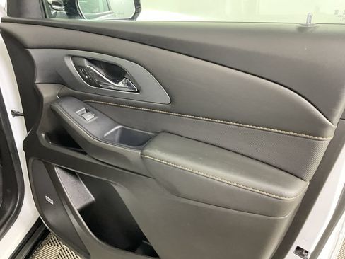 Used 2021 Chevrolet Traverse Premier w/ Redline Edition AWD/4WD image 27