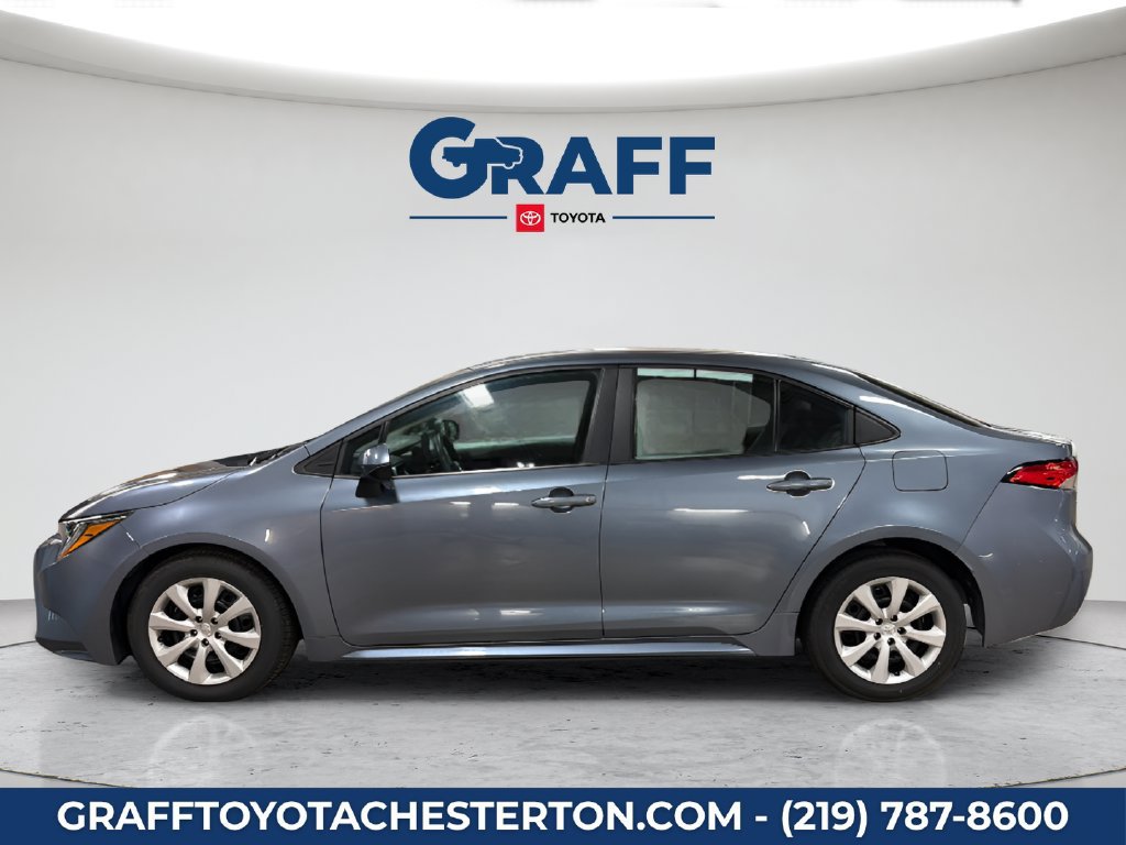 Used 2024 Toyota Corolla LE FWD image 3