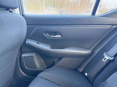 Used 2021 Nissan Sentra SR image 22