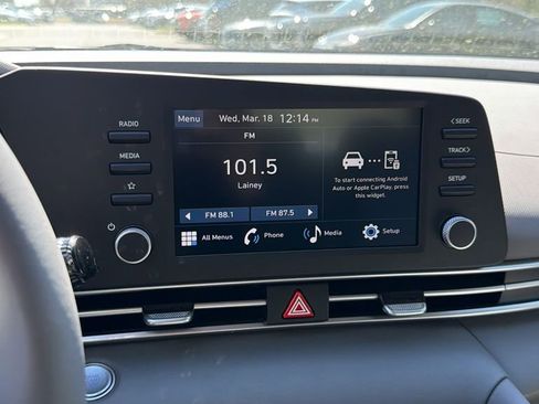New 2026 Hyundai Elantra Sport FWD image 24