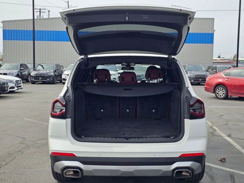 Used 2024 BMW X3 xDrive30i image 17