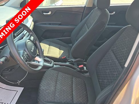 Used 2023 Kia Rio LX image 5