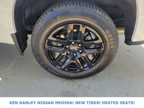 Used 2023 Chevrolet Silverado 1500 RST w/ Protection Package AWD/4WD image 21
