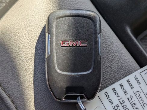 Used 2021 GMC Sierra 1500 SLE image 26