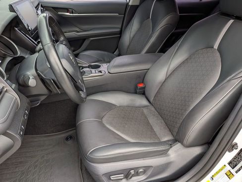 Used 2023 Toyota Camry XSE w/ Navigation Package FWD image 14