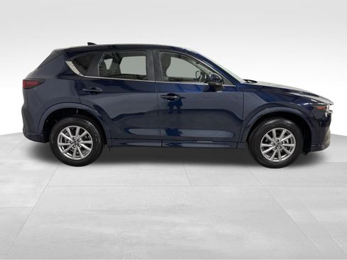 Certified 2025 MAZDA CX-5 AWD 2.5 S w/ Preferred Package image 4