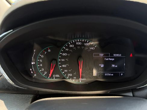 Used 2019 Chevrolet Trax LT w/ LT Convenience Package FWD image 22