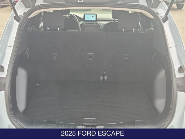 Used 2025 Ford Escape Active FWD image 10