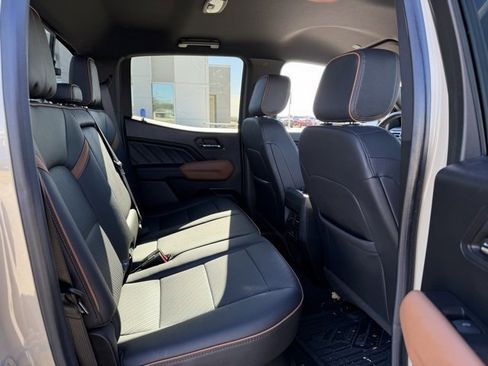 Used 2024 GMC Canyon AT4 w/ AT4 Premium Package image 10