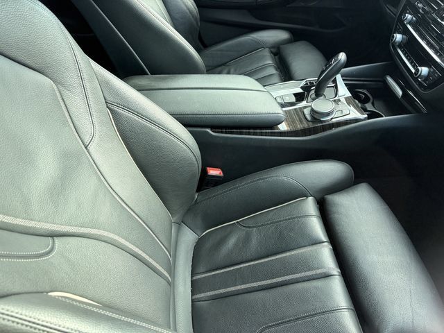 Used 2019 BMW 540i w/ Executive Package RWD image 5