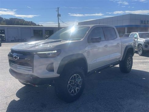 New 2026 Chevrolet Colorado ZR2 w/ Technology Package image 3