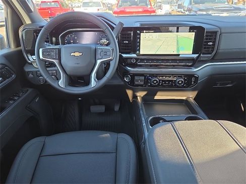 New 2025 Chevrolet Silverado 2500 LTZ w/ LTZ Convenience Package image 8