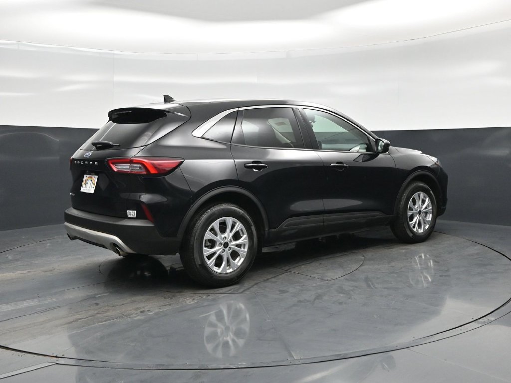 Used 2024 Ford Escape Active FWD image 26