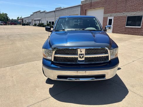 Used 2011 RAM 1500 Classic SLT AWD/4WD image 2