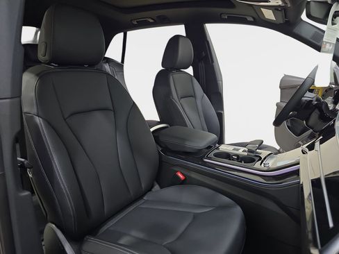 New 2026 Audi Q8 Premium Plus AWD/4WD image 10