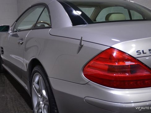 Used 2006 Mercedes-Benz SL 500 image 21