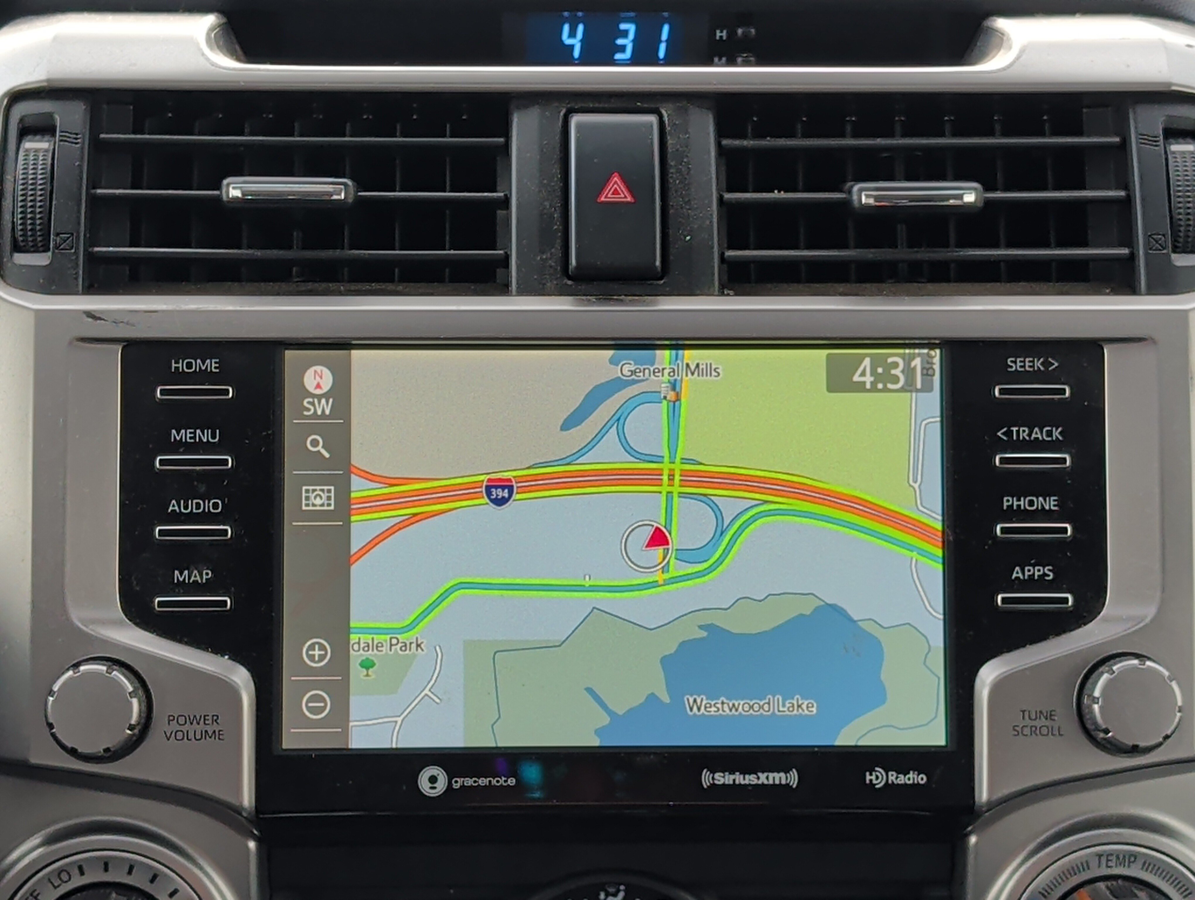 Used 2020 Toyota 4Runner SR5 Premium w/ Moonroof Package AWD/4WD image 23