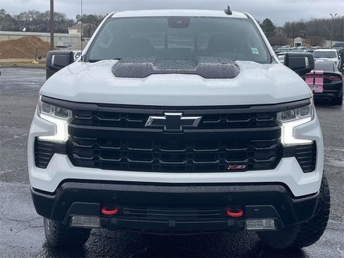 Used 2024 Chevrolet Silverado 1500 LT Trail Boss w/ LT Trail Boss Premium Package image 8