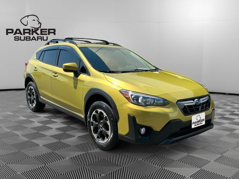 Used 2021 Subaru Crosstrek 2.0i Premium w/ Moonroof Package AWD/4WD image 7