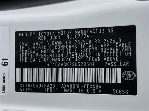 Used 2025 Toyota Camry LE image 27