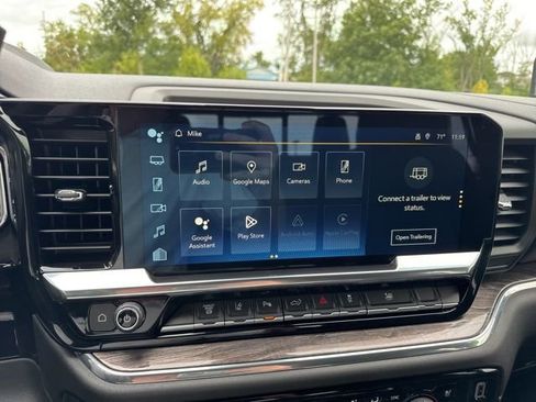 Used 2025 Chevrolet Silverado 2500 LTZ w/ LTZ Plus Package image 54