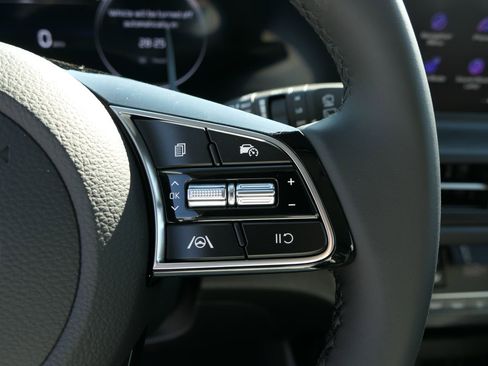 New 2026 Kia Seltos EX image 14