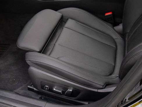 New 2026 BMW 330i xDrive 330i xDrive image 11